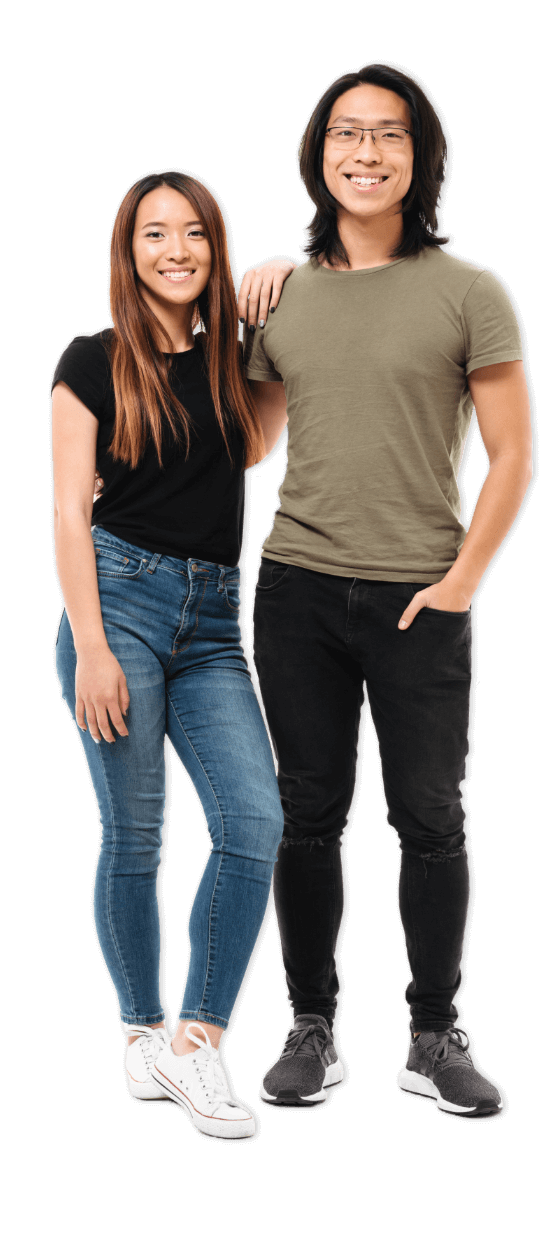 Man and woman with arms over each others shoulders